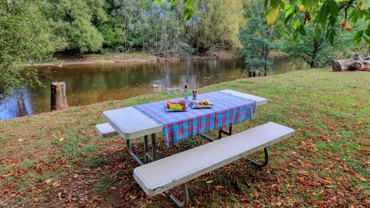 Big4 Porepunkah Holiday Park Bright Exterior foto